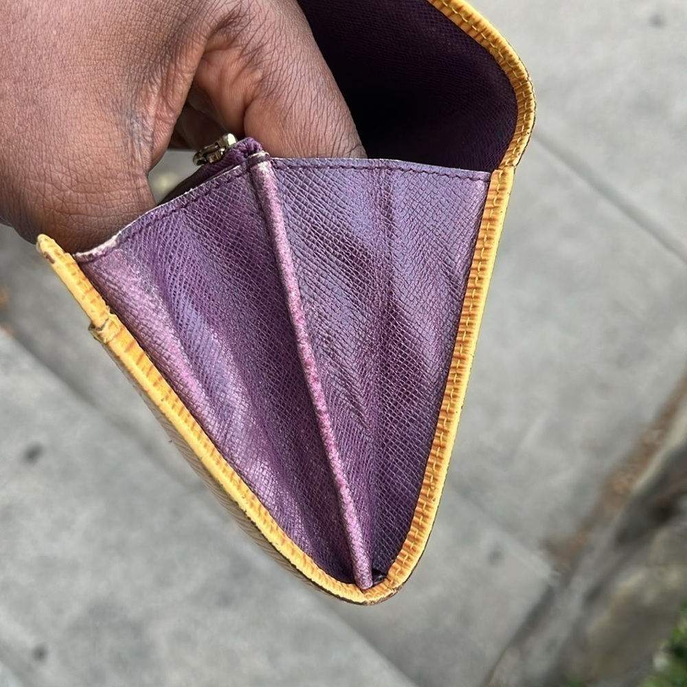Authentic Louis Vuitton Epi Sarah yellow wallet with Purple interior - Picture 9 of 14